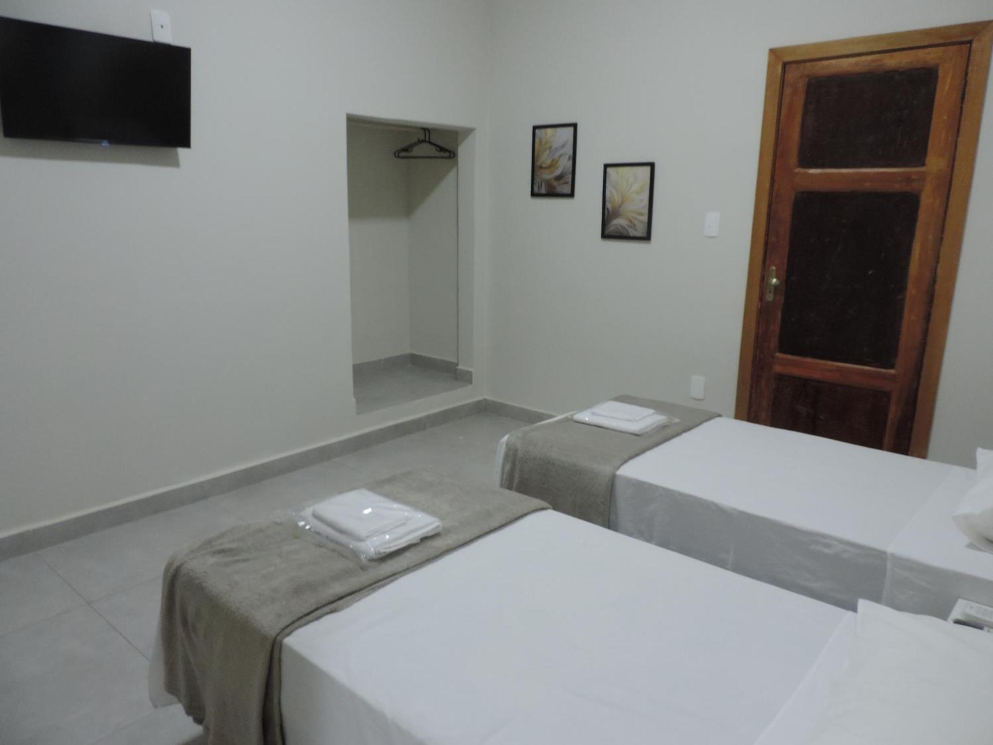 Sb Hospedaria Pousada 乌贝拉巴 外观 照片